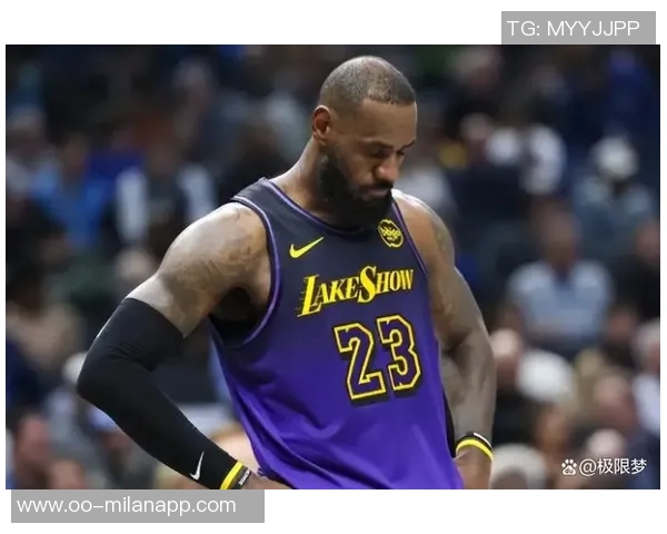 詹姆斯首次缺阵开赛季心理挑战巨大感慨难以承受 詹姆斯首次缺阵开赛季心理挑战巨大感慨难以承受